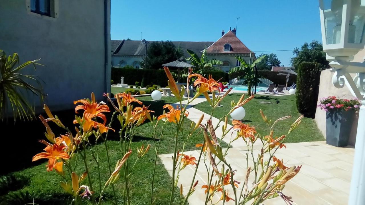 Hotel Le Domaine Des Papillons Beaujeu-Saint-Vallier-et-Pierrejux Zewnętrze zdjęcie